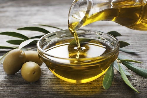 Huile d'olive, une source de graisses saines.