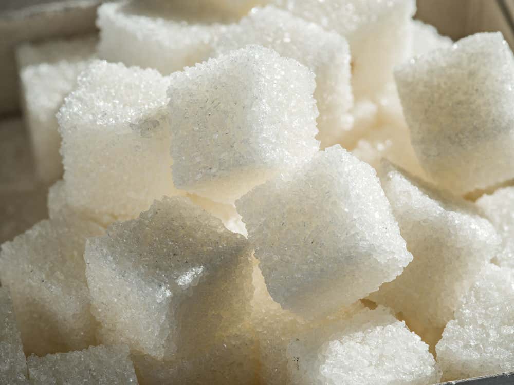 Açúcar refinado aumenta os níveis de ácido úrico