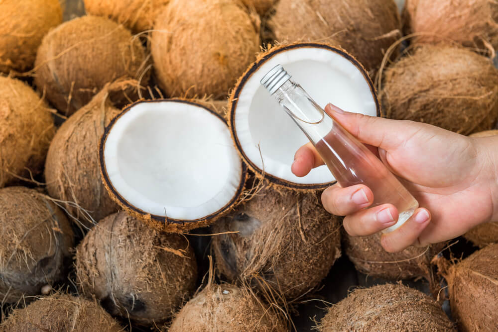5 tratamientos con aceite de coco para reducir las estrías y cicatrices
