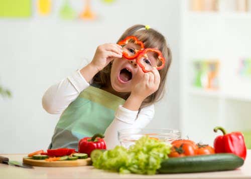 子供の食事にはどんな食べ物が含まれるべき　２歳児