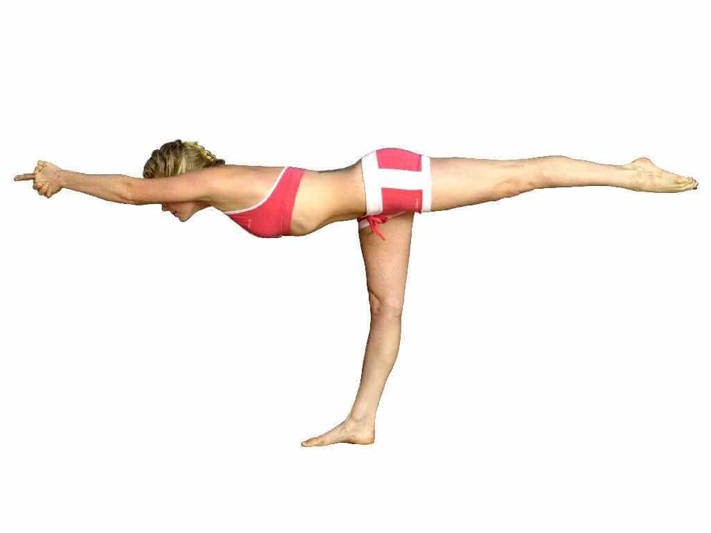 Tulandandasana, posture de yoga.