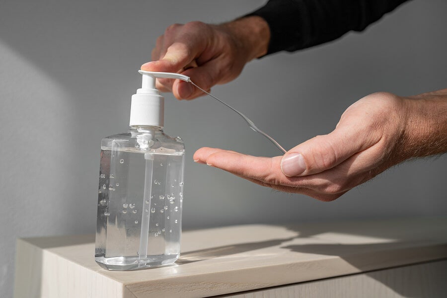 Jabón y desinfectantes: ¿cuál es la mejor opción?